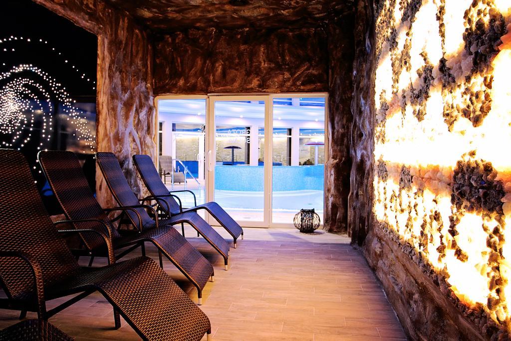 Tristan Hotel & SPA Katy Rybackie Bagian luar foto