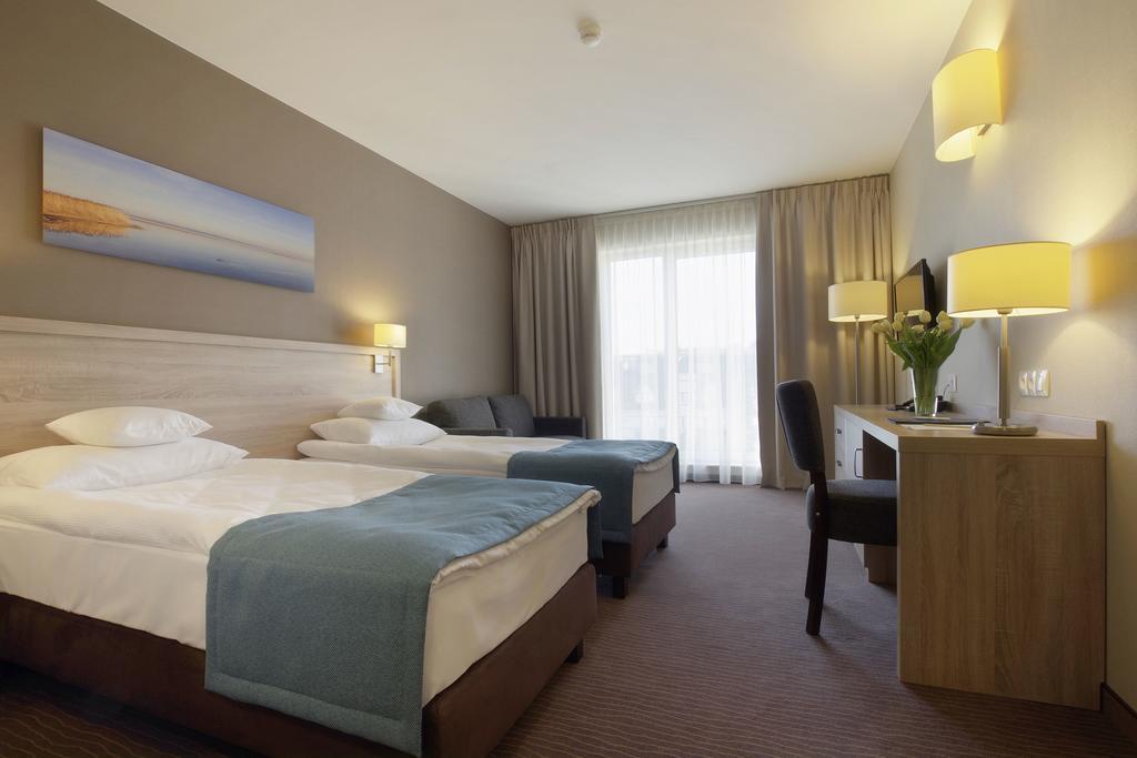 Tristan Hotel & SPA Katy Rybackie Bagian luar foto